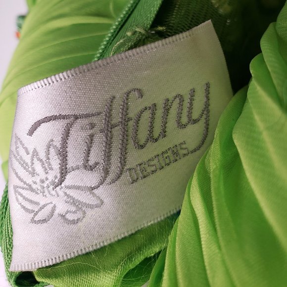 Long Keylime Prom Dress - Picture 10 of 12